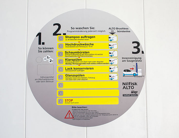 Schild für die Anwendungen der SB-Fahrzeug-Waschboxen, der WAP-Waschanlage Rösrath