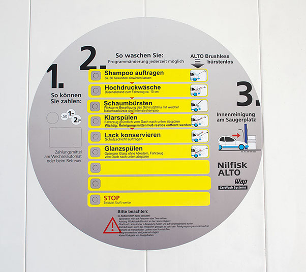 Schild für die Anwendungen der SB-Fahrzeug-Waschboxen, der WAP-Waschanlage Rösrath