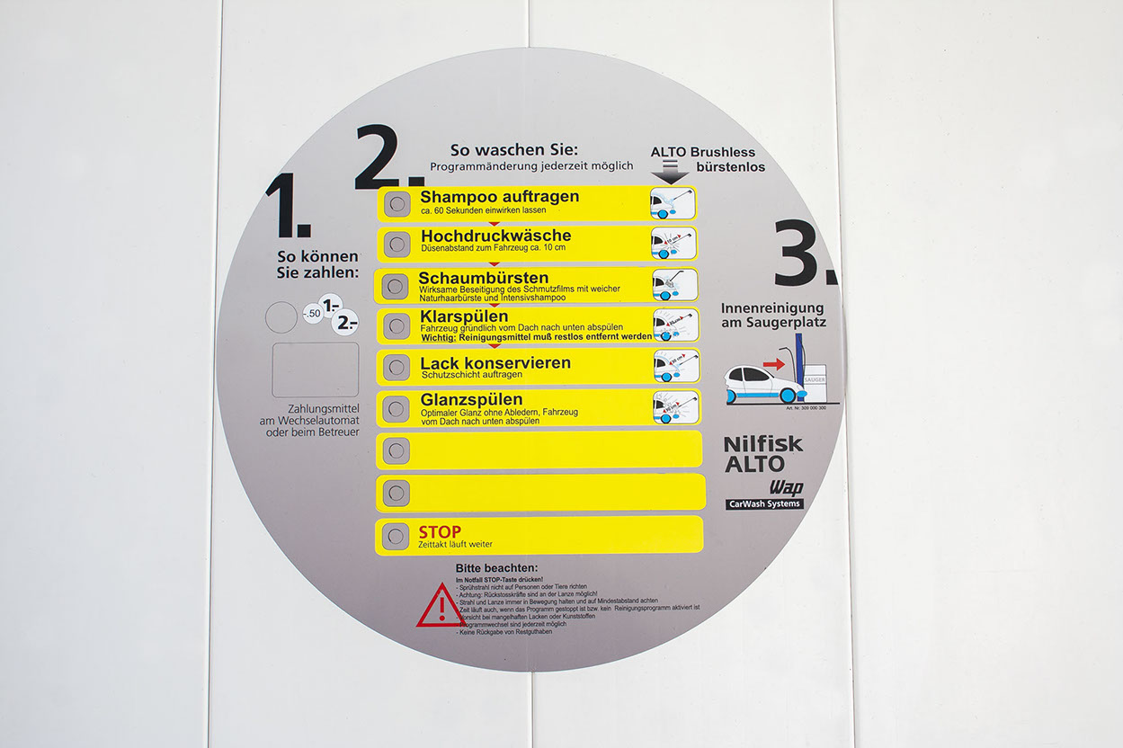Schild für die Anwendungen der SB-Fahrzeug-Waschboxen, der WAP-Waschanlage Rösrath