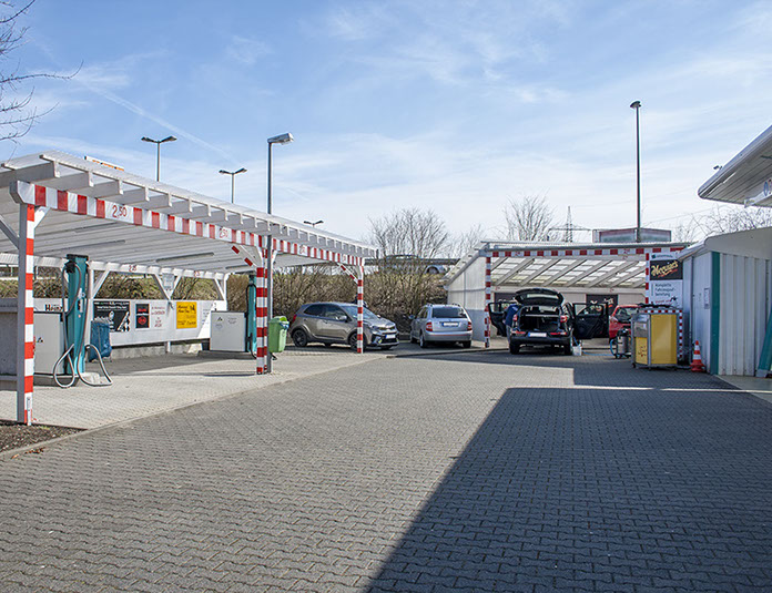 WAP-Waschanlage - SB-Saugen – Überdachte Plätze