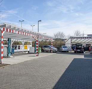 WAP-Waschanlage - SB-Saugen – Überdachte Plätze