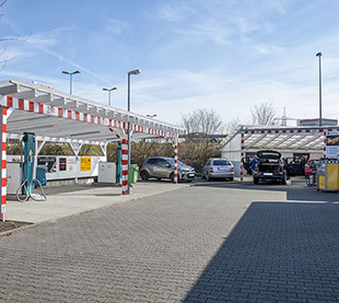 WAP-Waschanlage - SB-Saugen – Überdachte Plätze