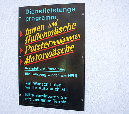 WAP-Waschanlage der Shop mit Markenprodukten zur Fahrzeug-Pflege und unser Dienstleitungsprogramm