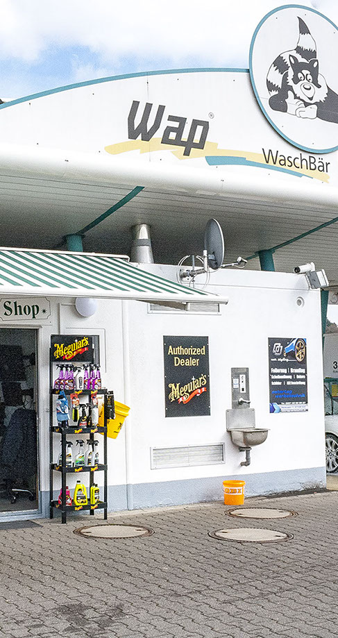 WAP-Waschanlage der Shop mit Markenprodukten zur Fahrzeug-Pflege