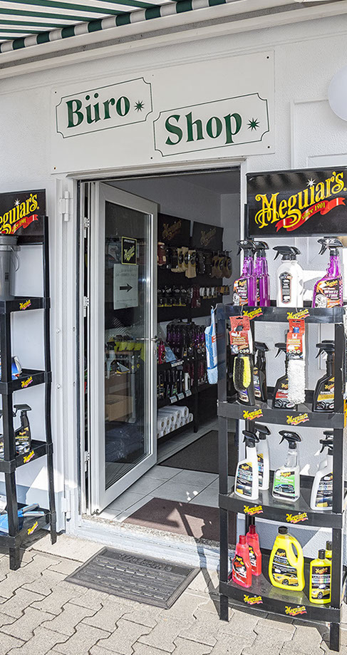 WAP-Waschanlage der Shop mit Markenprodukten zur Fahrzeug-Pflege